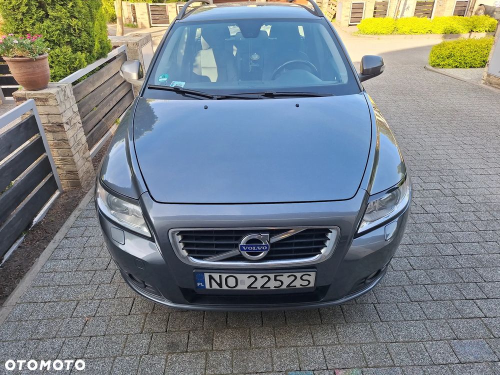 Volvo V50 D3 Momentum - 1