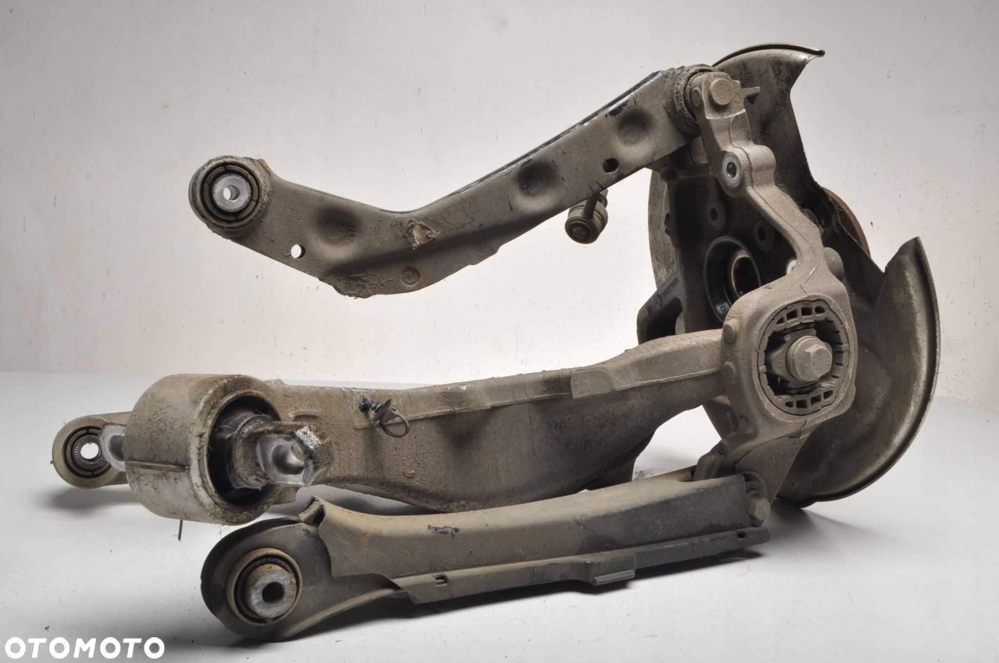 VOLVO V90 CC CROSS COUNTRY ZAWIESZENIE TYLNE ZWROTNICA LEWA STRONA 31387216 - 11