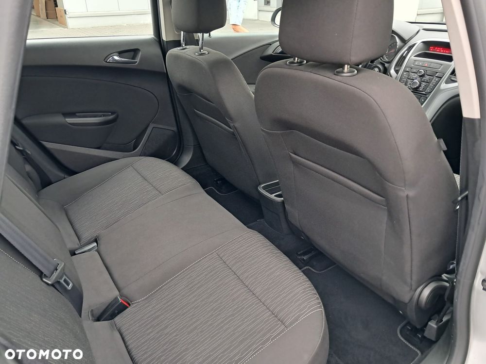 Opel Astra 1.6 Business EU6 - 25