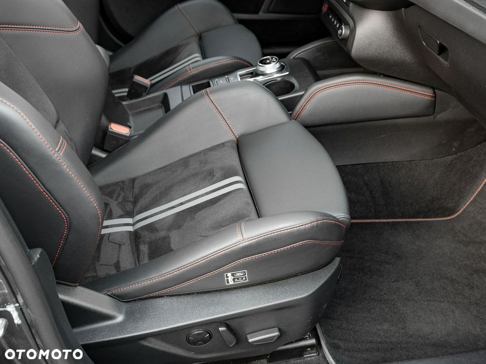 Ford Focus 2.3 EcoBoost ST X - 34