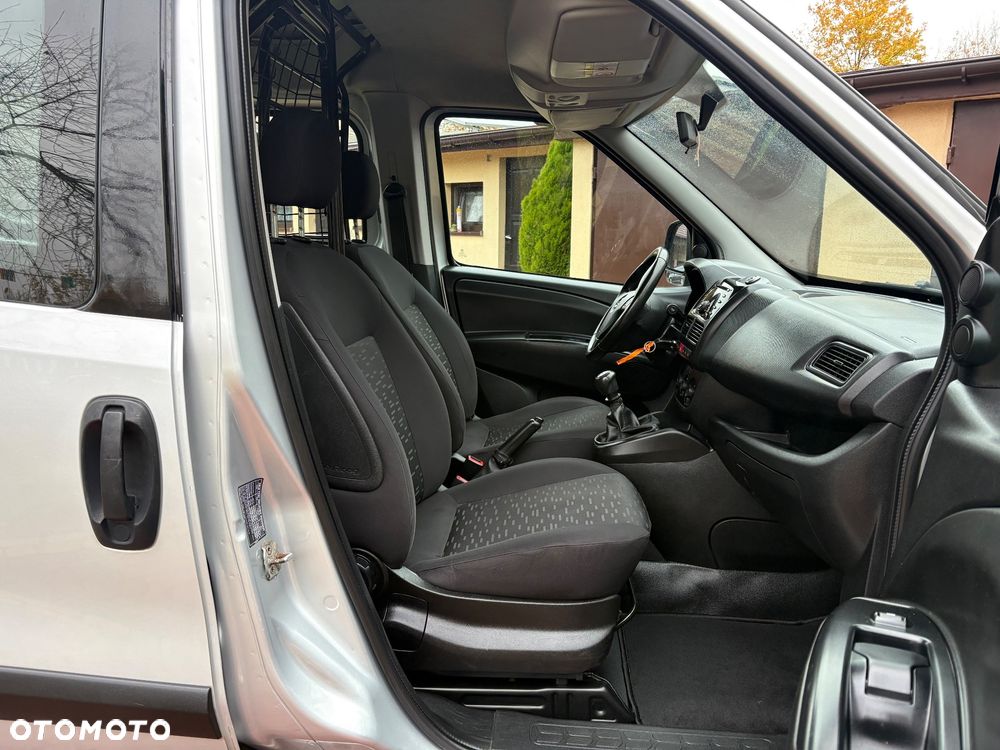 Opel Combo - 33
