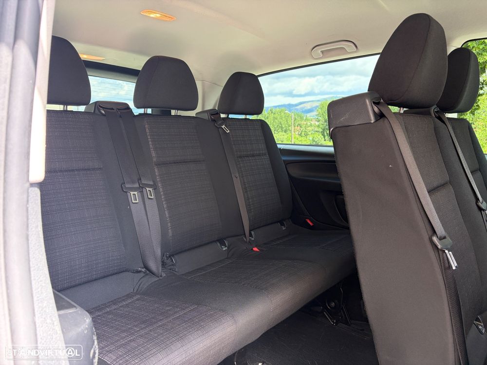 Mercedes-Benz Vito Tourer Extra-Longa Aut. PRO - 28
