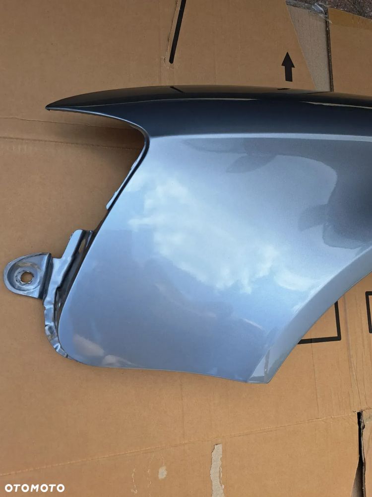 Błotnik AUDI A4 B7 LY7G (Quartz Gray Metalic  kwarcowy szary) lewy przód do modeli sedan kombi od 2004 do 2007 - 3