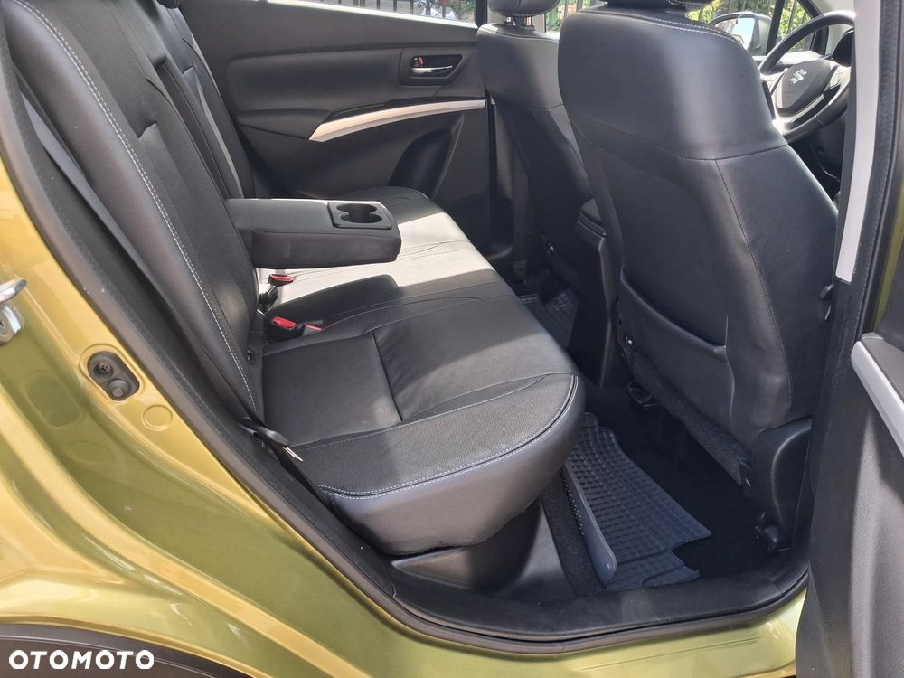 Suzuki SX4 S-Cross 1.6 VVT 4x4 Comfort - 11