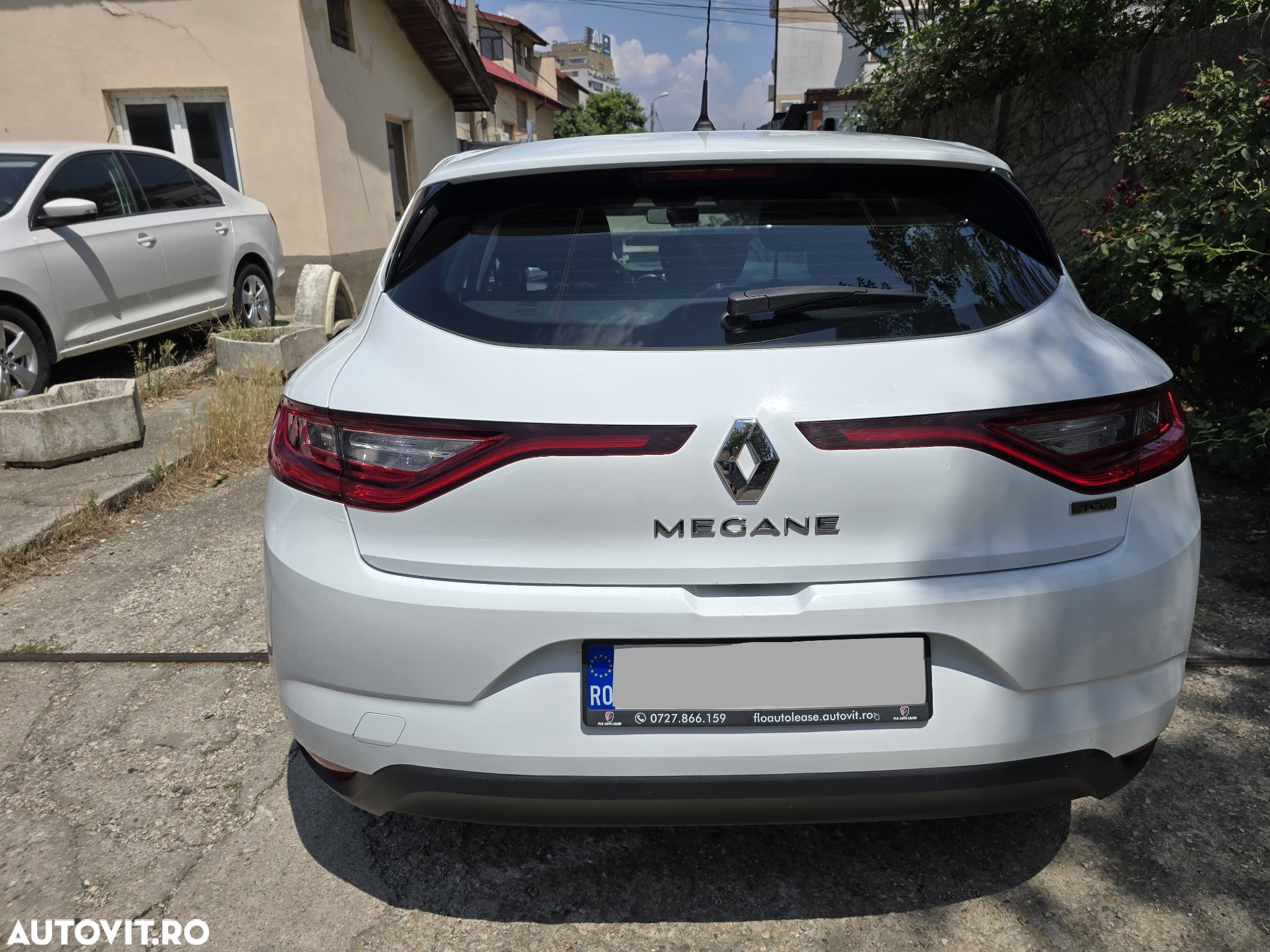 Renault Megane ENERGY TCe Life - 12