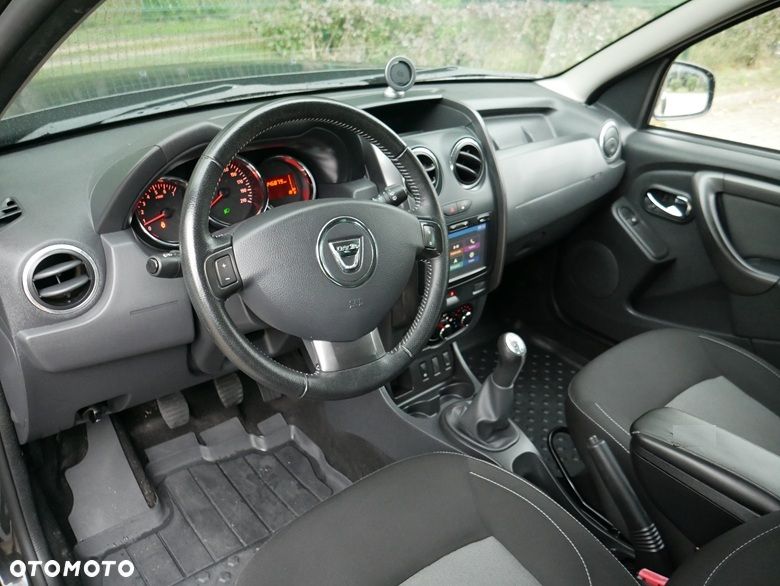 Dacia Duster SCe 115 4x2 Prestige - 11