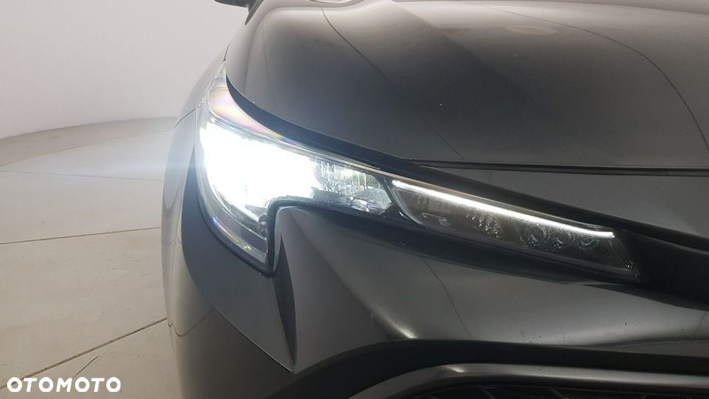 Toyota Corolla - 11