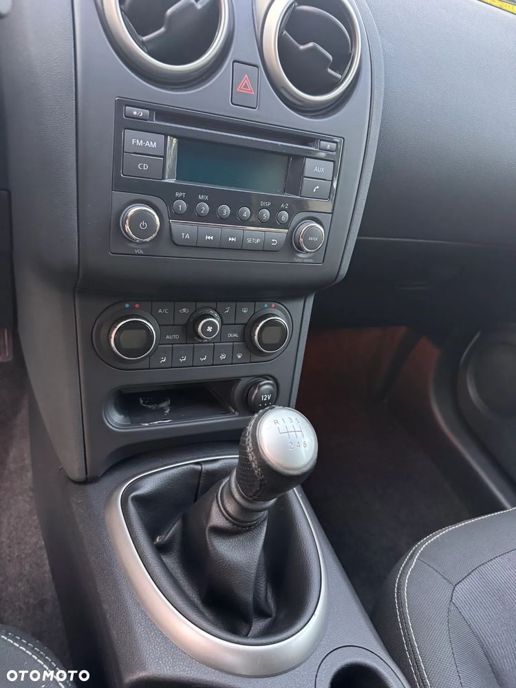 Nissan Qashqai - 24
