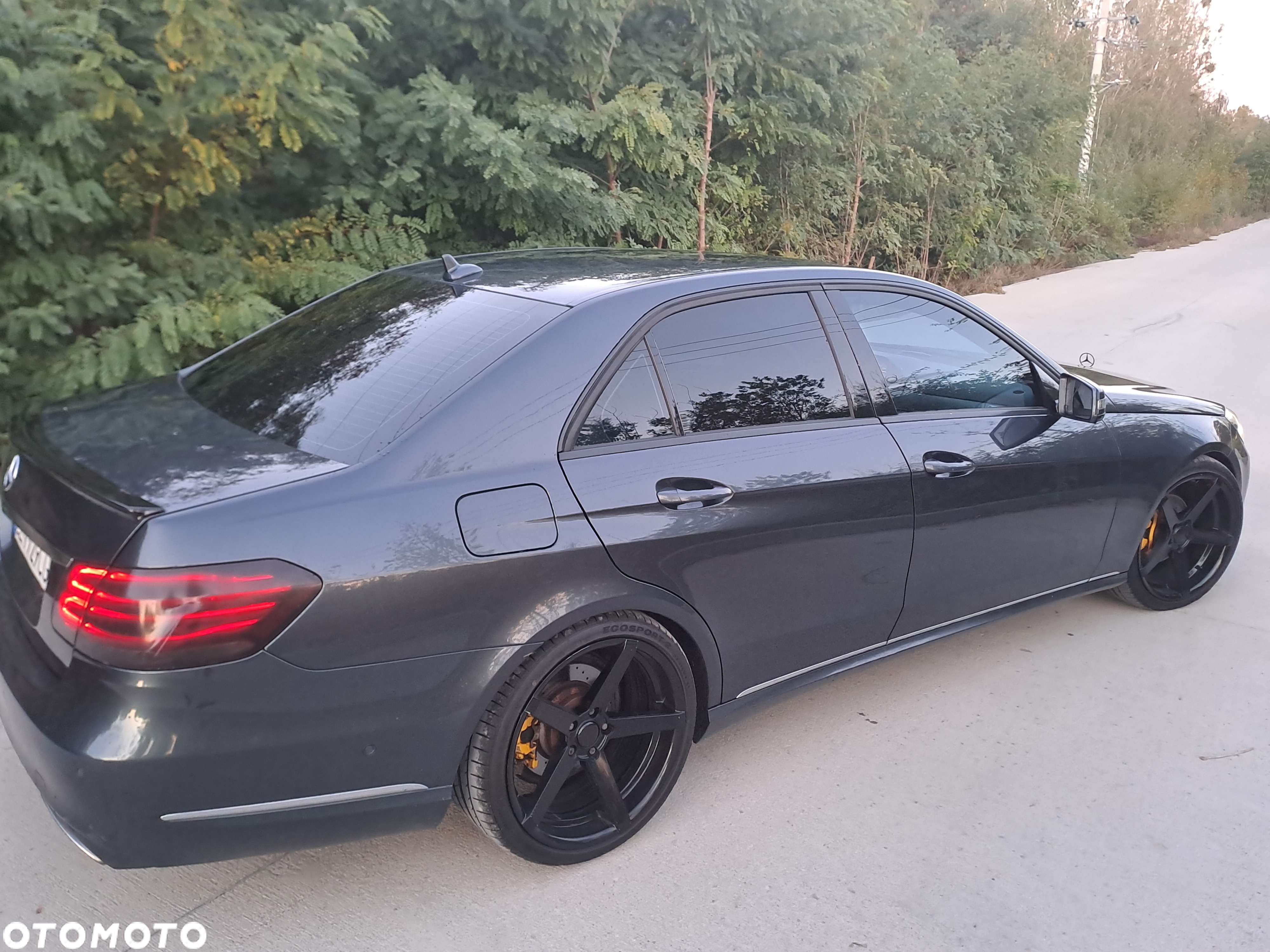 Mercedes-Benz Klasa E 220 T CDI DPF BlueEFFICIENCY 7G-TRONIC - 12