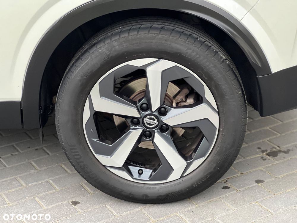 Nissan Qashqai 1.3 DIG-T mHEV Tekna+ Xtronic - 33