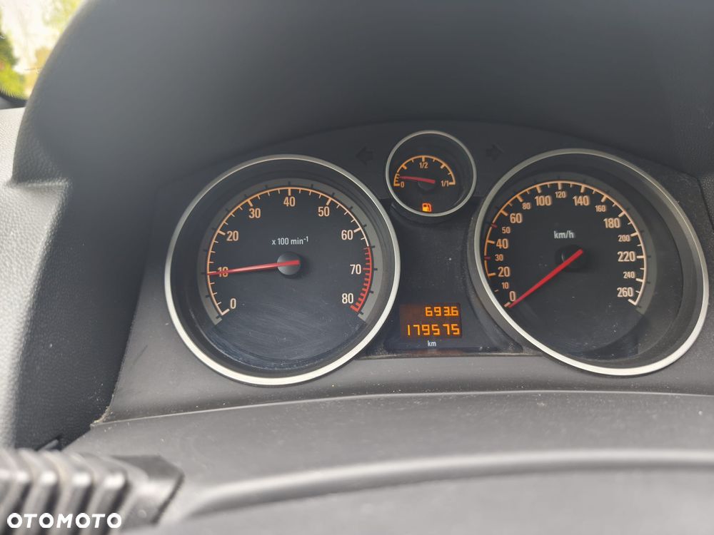 Opel Astra 1.8 Cosmo - 21