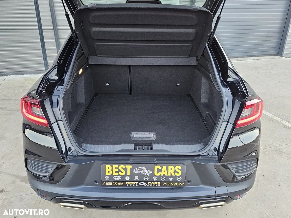 Renault Arkana E-TECH Hybrid RS Line - 40