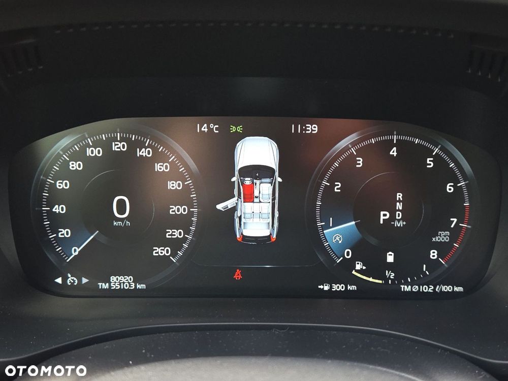 Volvo XC 60 B4 B Momentum - 17