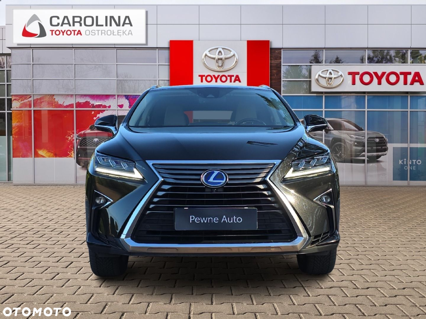 Lexus RX - 8