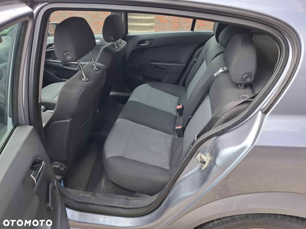 Opel Astra 1.8 - 19