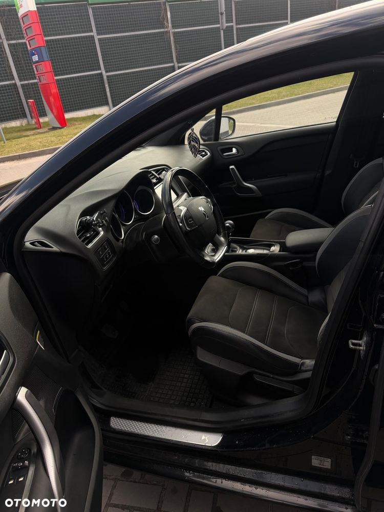 DS Automobiles DS 4 - 11