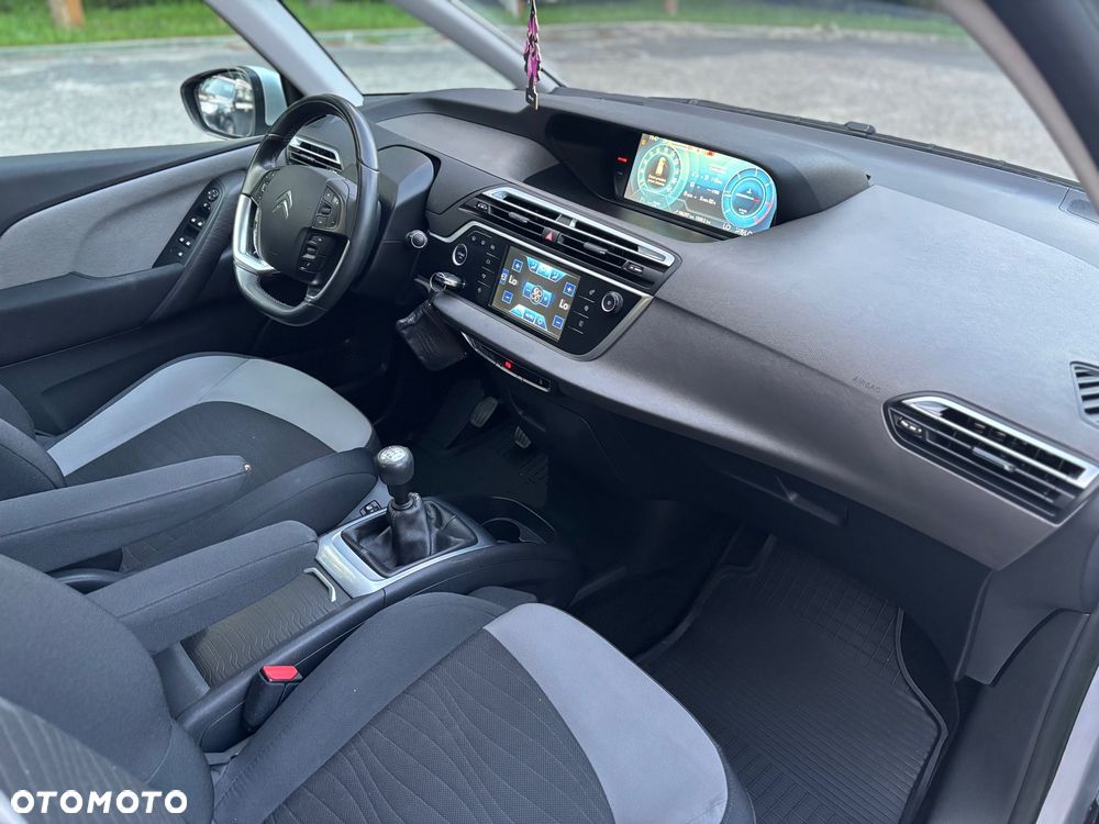 Citroën C4 Picasso - 13