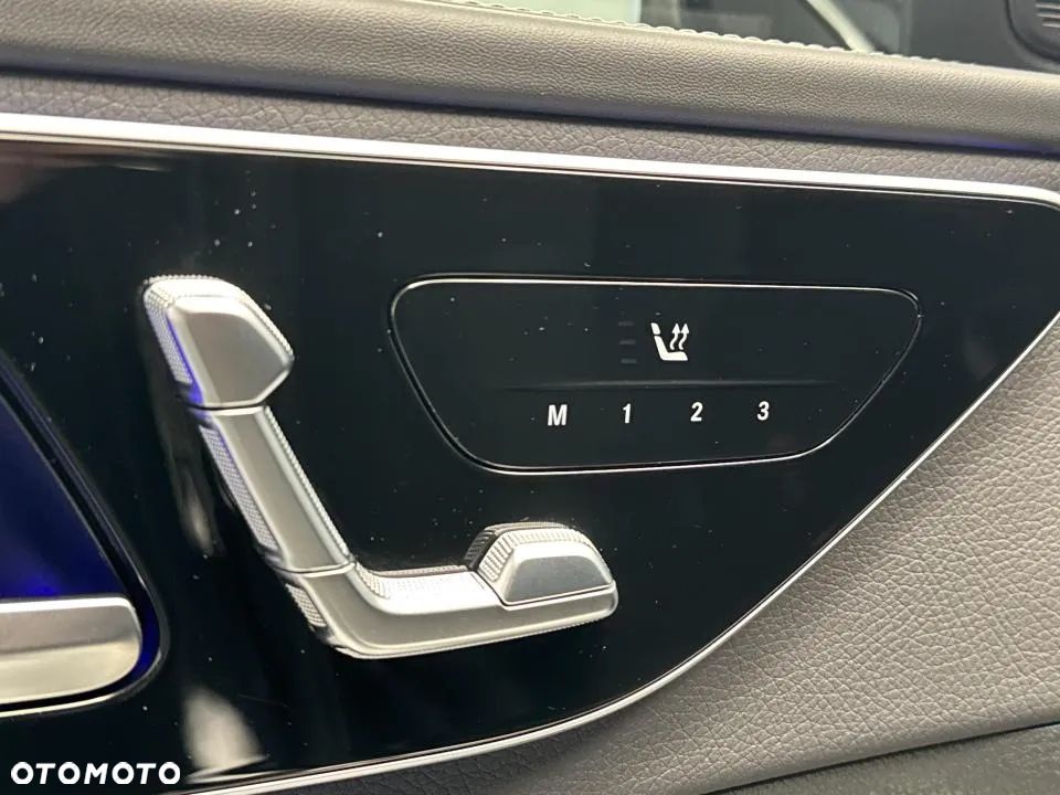 Mercedes-Benz Klasa C 200 mHEV 4-Matic All-Terrain Avantgarde - 11