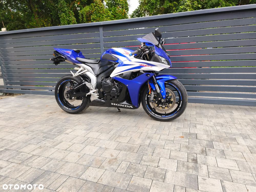 Honda CBR - 29
