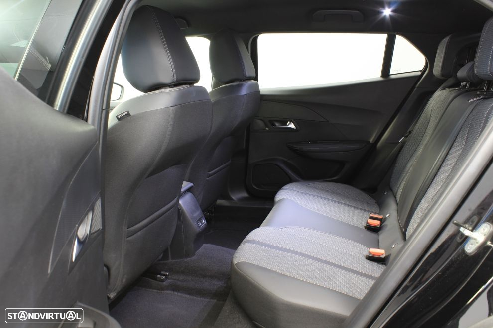 Peugeot 2008 - 49