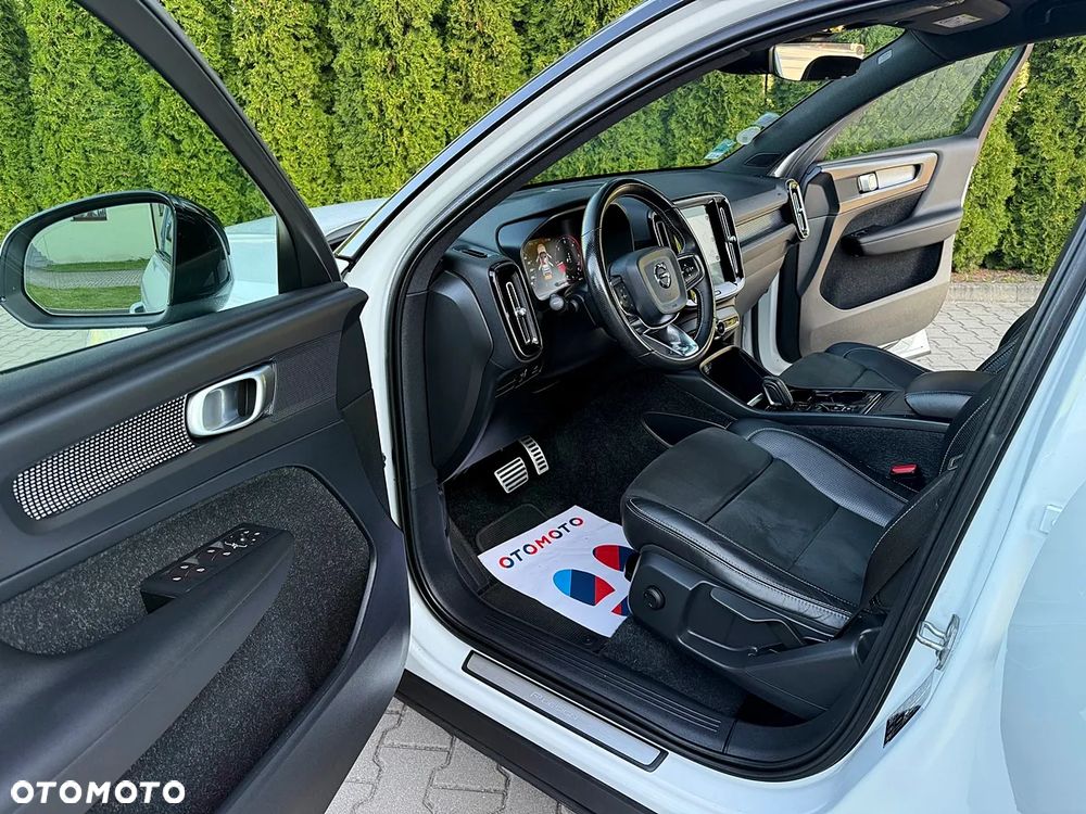 Volvo XC 40 D3 Geartronic R-Design - 17