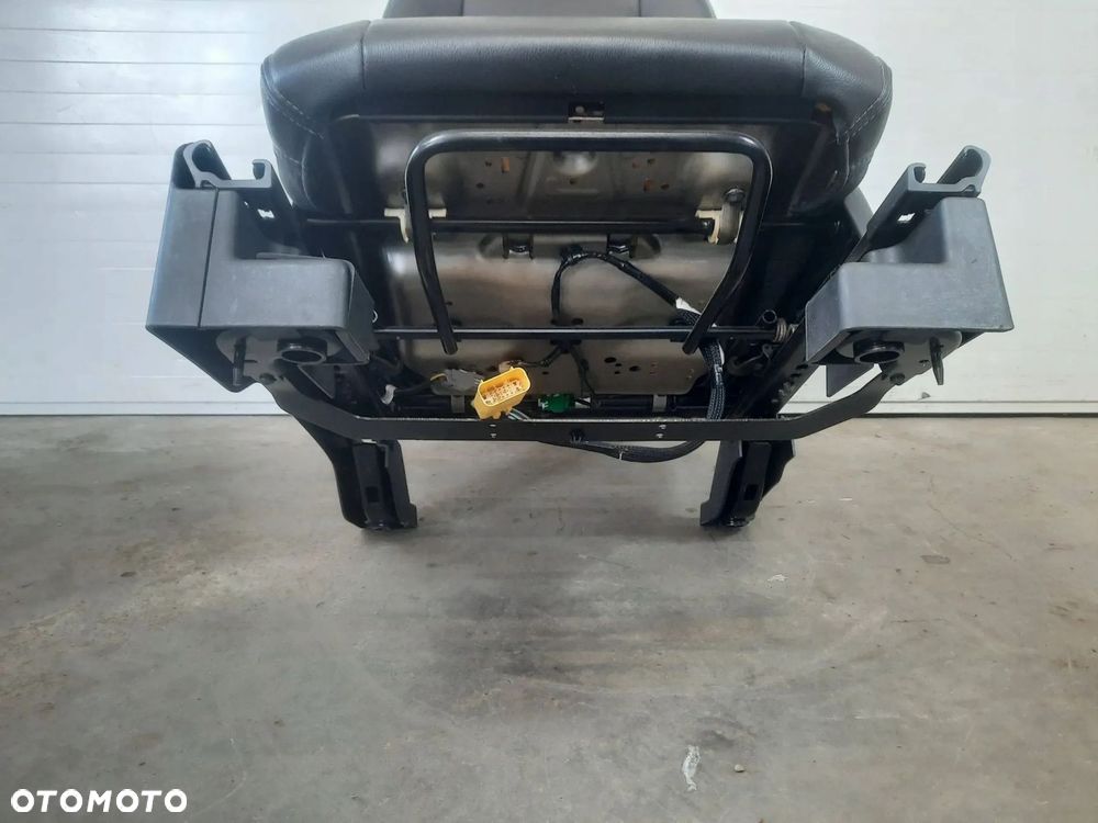 FOTEL PASAŻERA PRZEDNI PRAWY JEEP COMPASS LIFT SKÓRA - 4