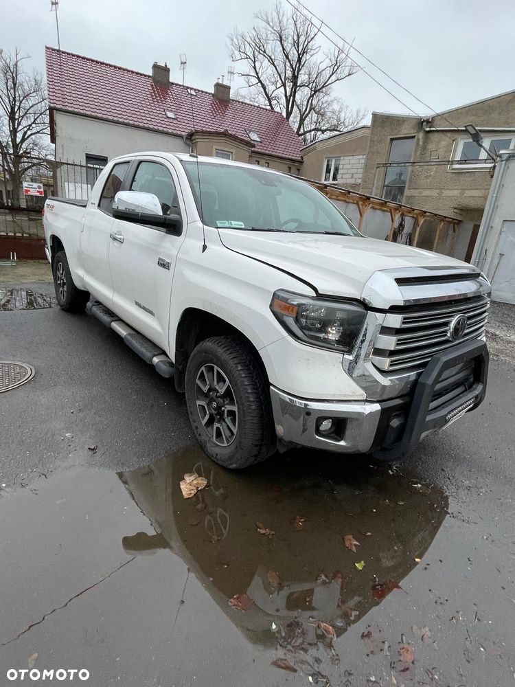 Toyota Tundra 5.7 4x4 Double Cab Limited - 16