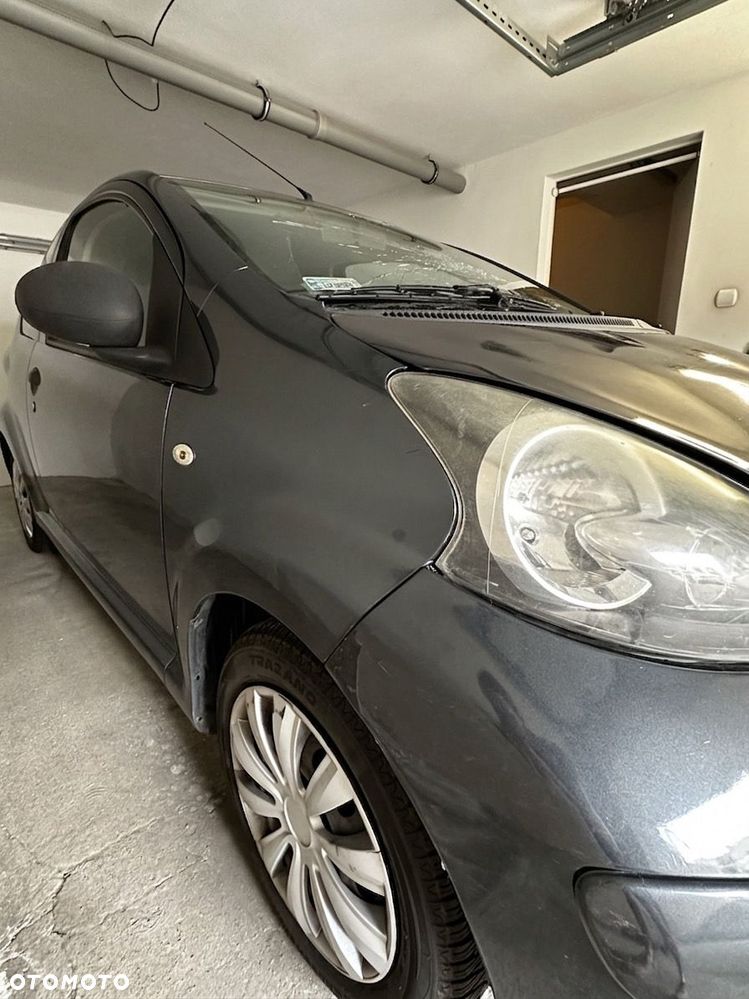 Toyota Aygo Standard - 5
