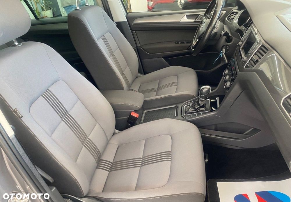 Volkswagen Golf Sportsvan - 8