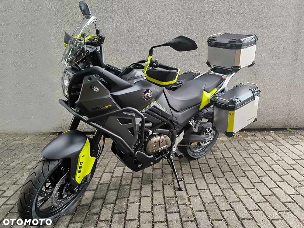 QJMOTOR SVT 650 - 6