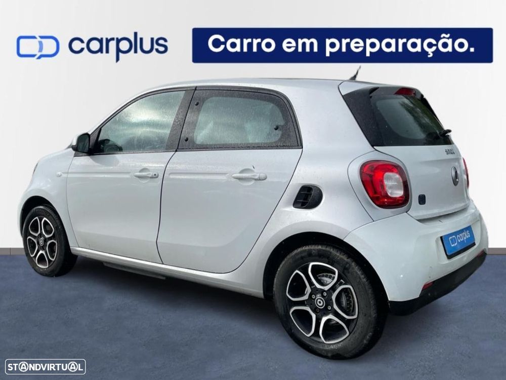 Smart ForFour EQ - 2