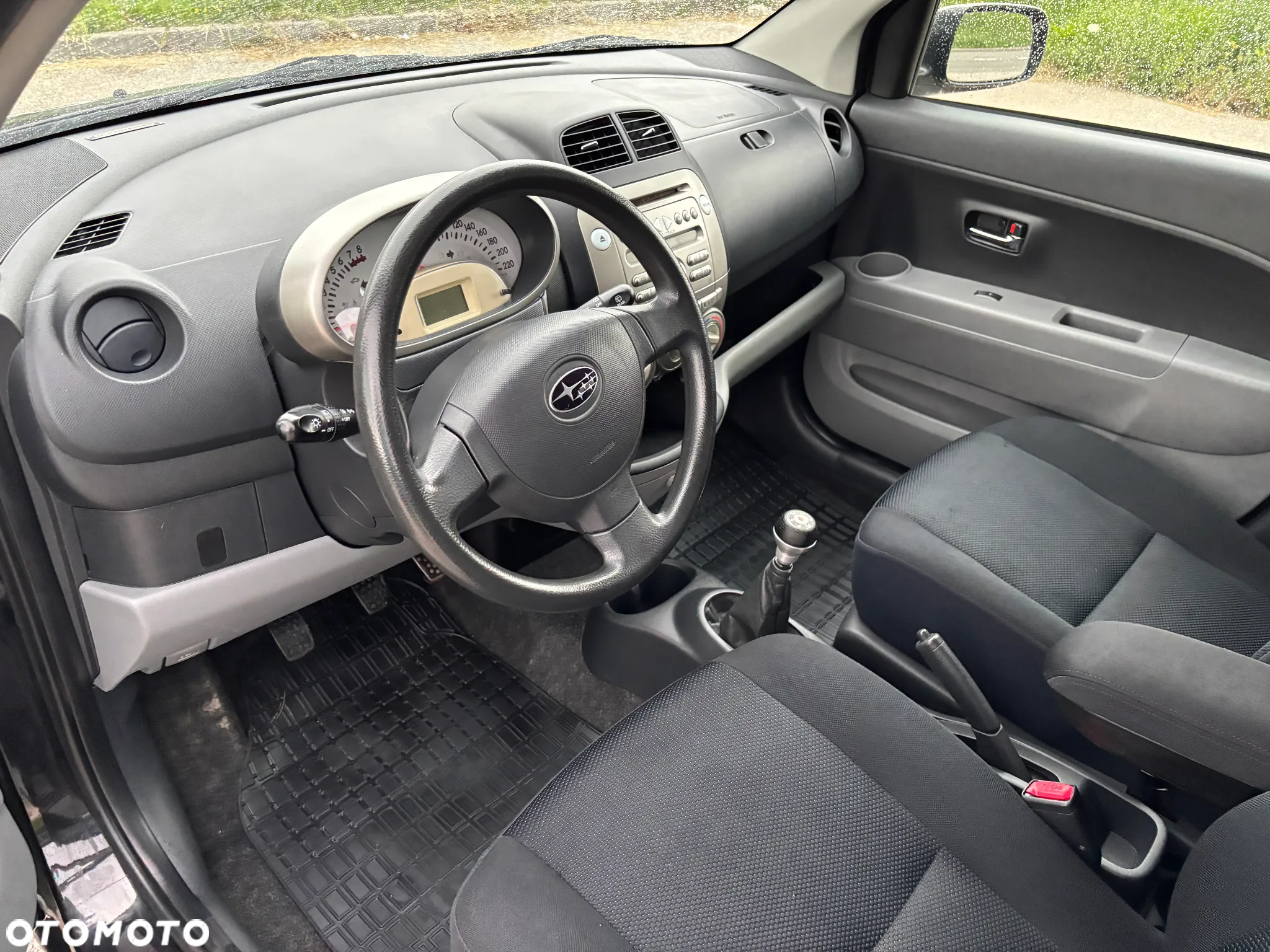 Daihatsu Sirion 1.3 - 12
