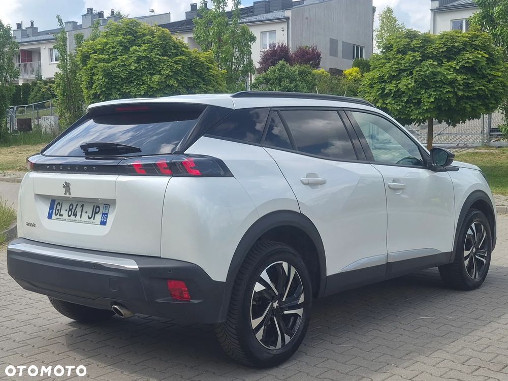 Peugeot 2008 - 15