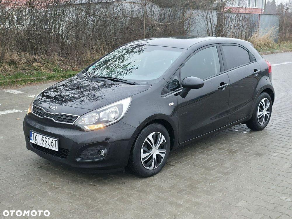 Kia Rio - 1