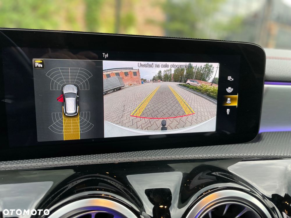 Mercedes-Benz CLA 200 7G-DCT AMG Line - 24