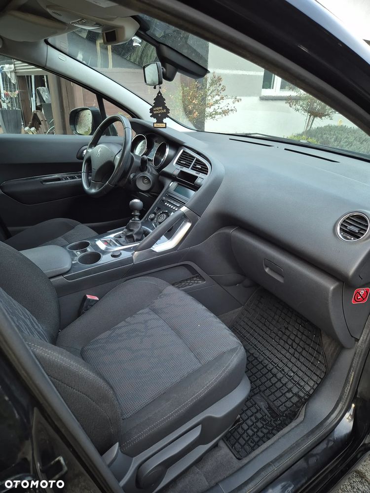 Peugeot 3008 - 11