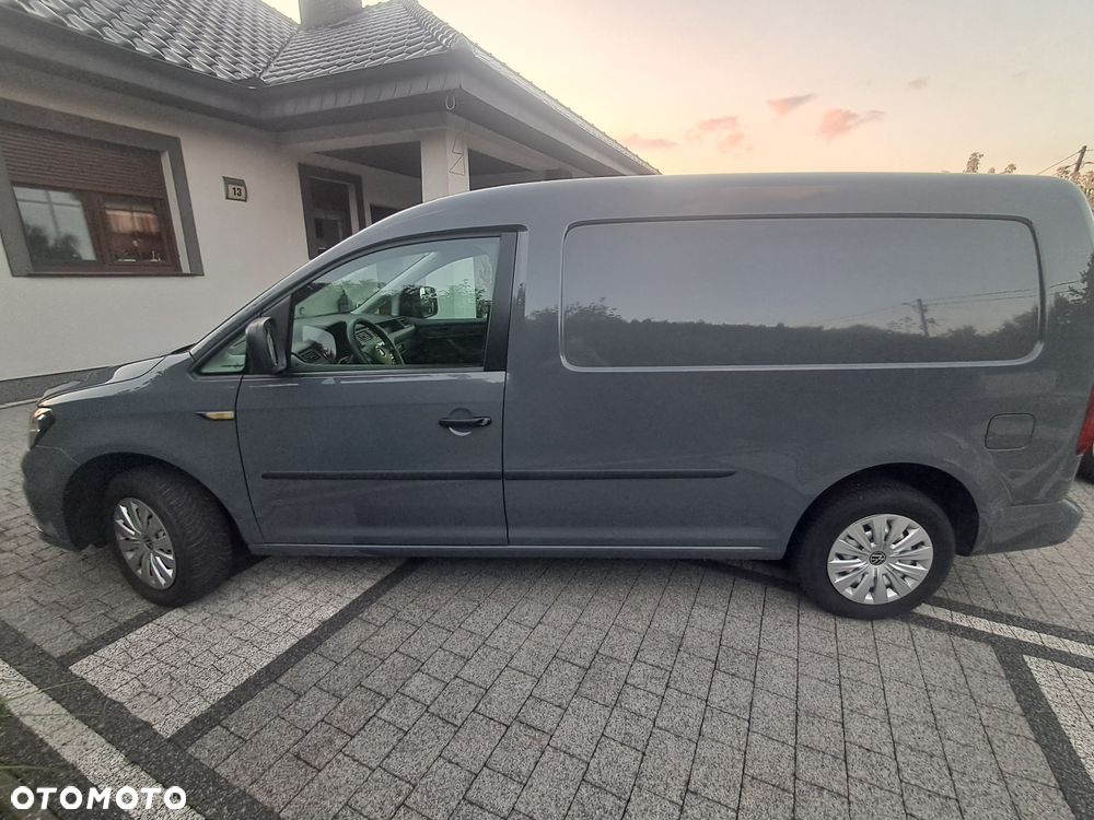 Volkswagen Caddy Max - 11
