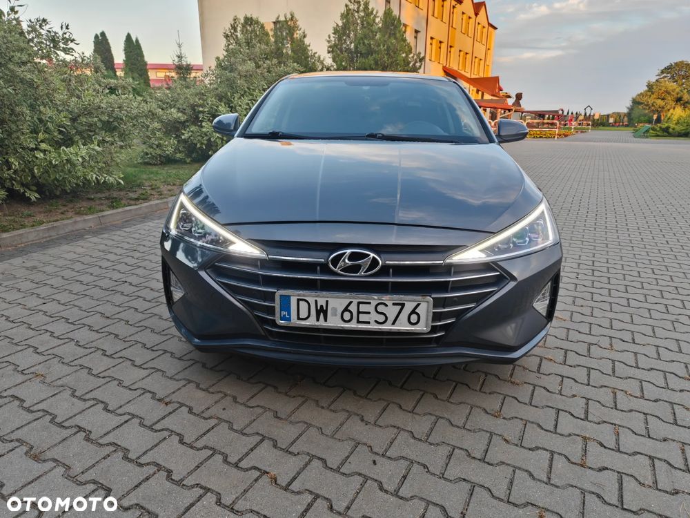 Hyundai Elantra 1.6 Style - 14