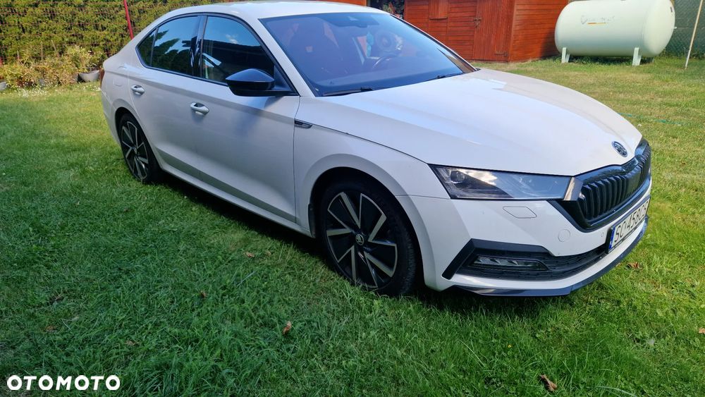 Skoda Octavia 2.0 TDI 4x4 Sportline DSG - 6