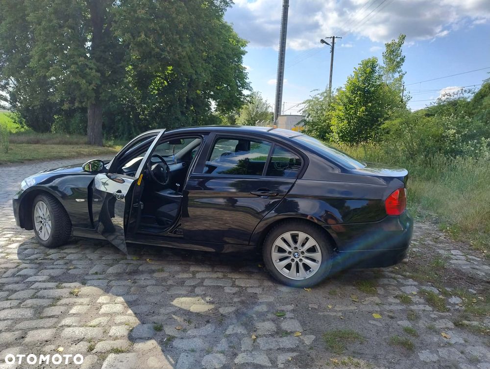 BMW Seria 3 - 2