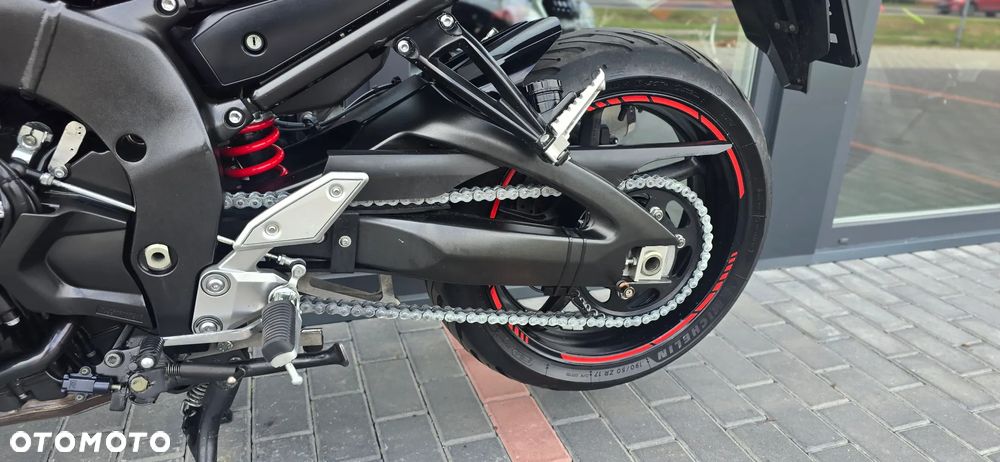 Yamaha FZ - 36