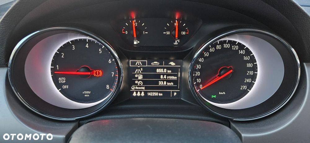 Opel Astra 1.4 T Enjoy S&S - 34