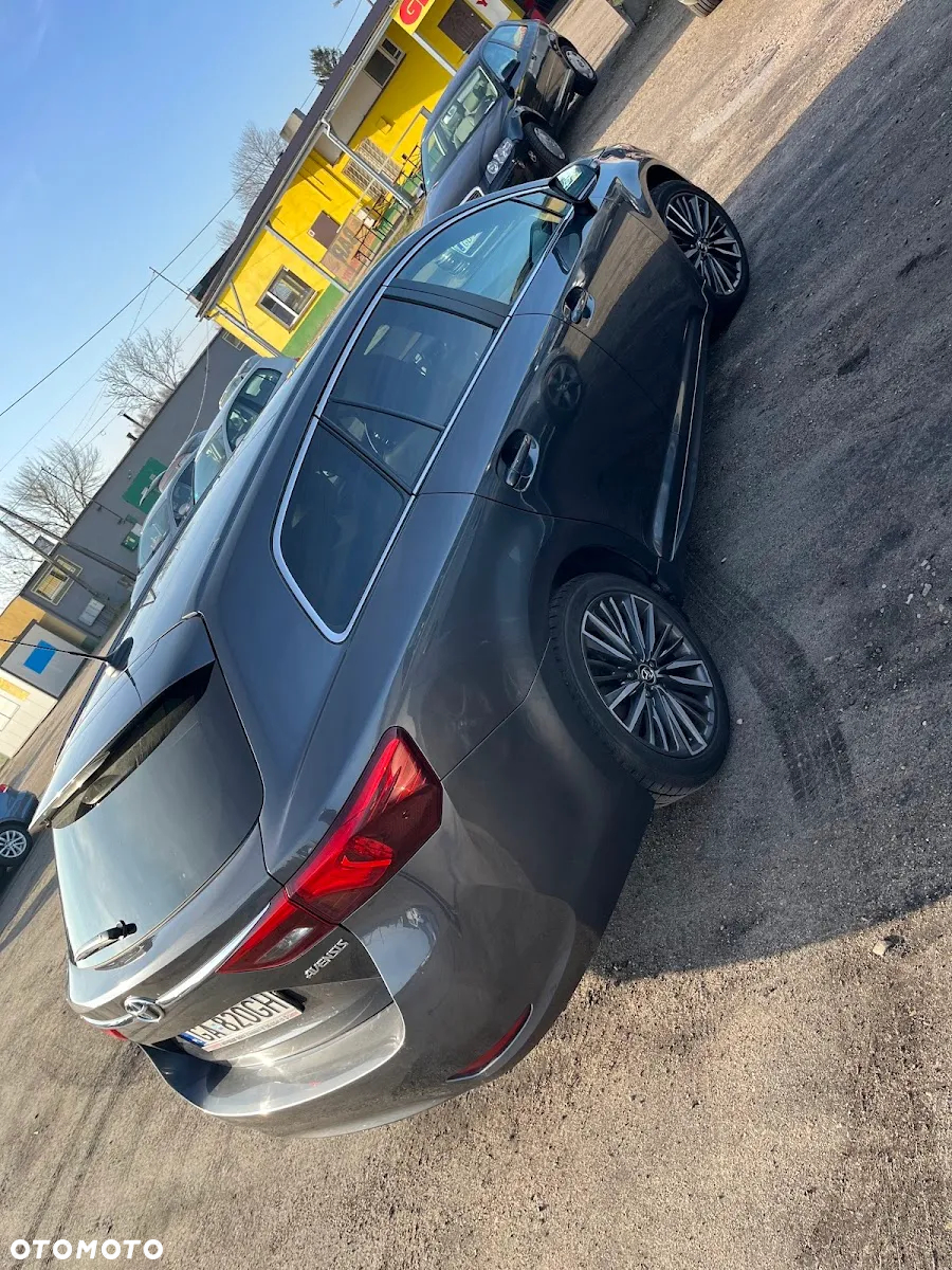 Toyota Avensis 2.0 D-4D Prestige - 12