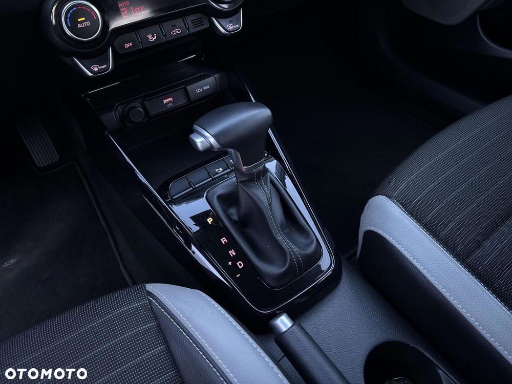 Kia Stonic 1.0 T-GDI L DCT - 15