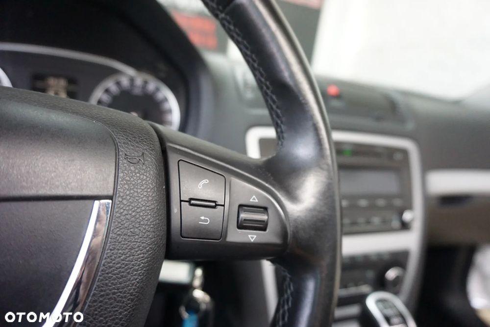 Skoda Octavia 1.6 TDI DPF Ambiente - 33