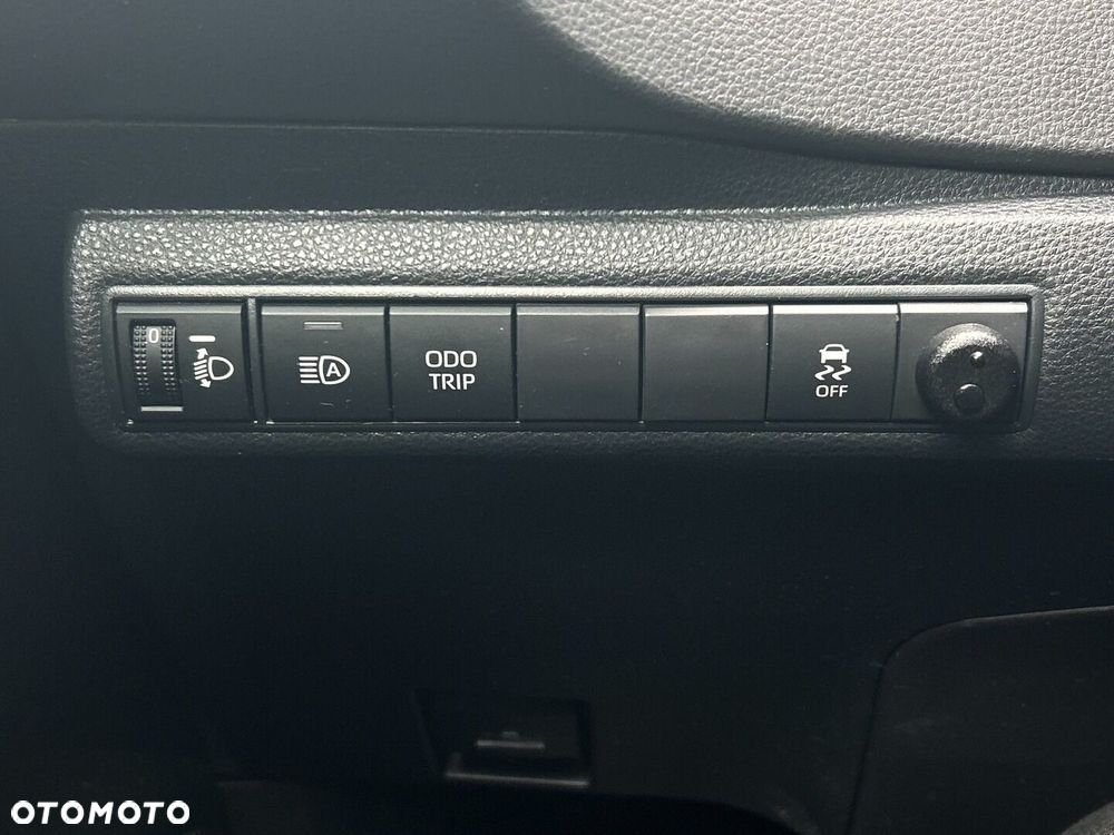 Toyota Corolla 1.8 Hybrid Comfort - 21