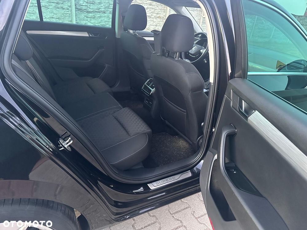 Skoda Superb 2.0 TDI Style DSG7 - 18