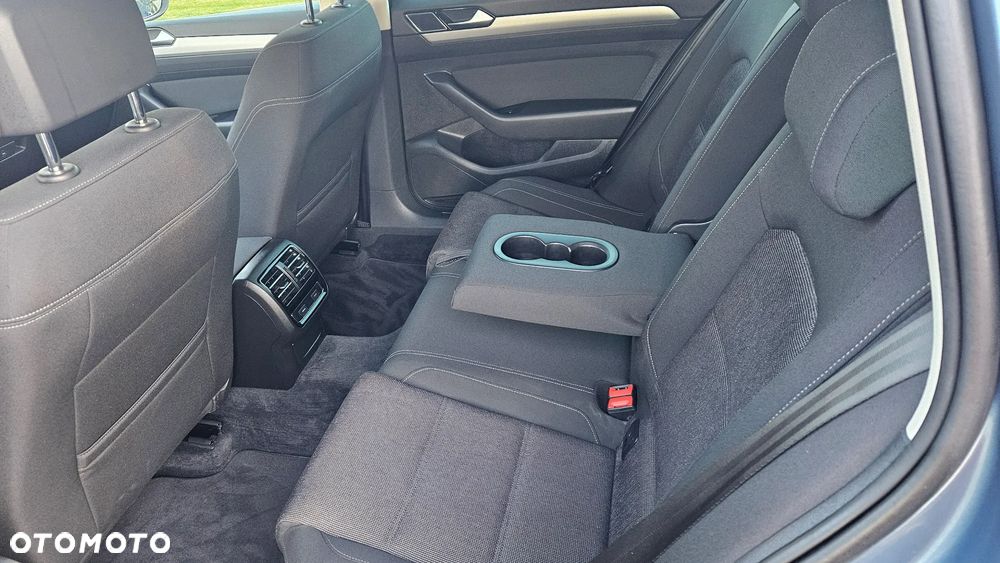 Volkswagen Passat 2.0 TDI BMT Comfortline DSG - 12
