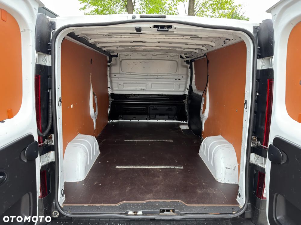 Nissan NV300 1.6 Diesel Long Klimatyzacja Elektryczne Szyby - 22