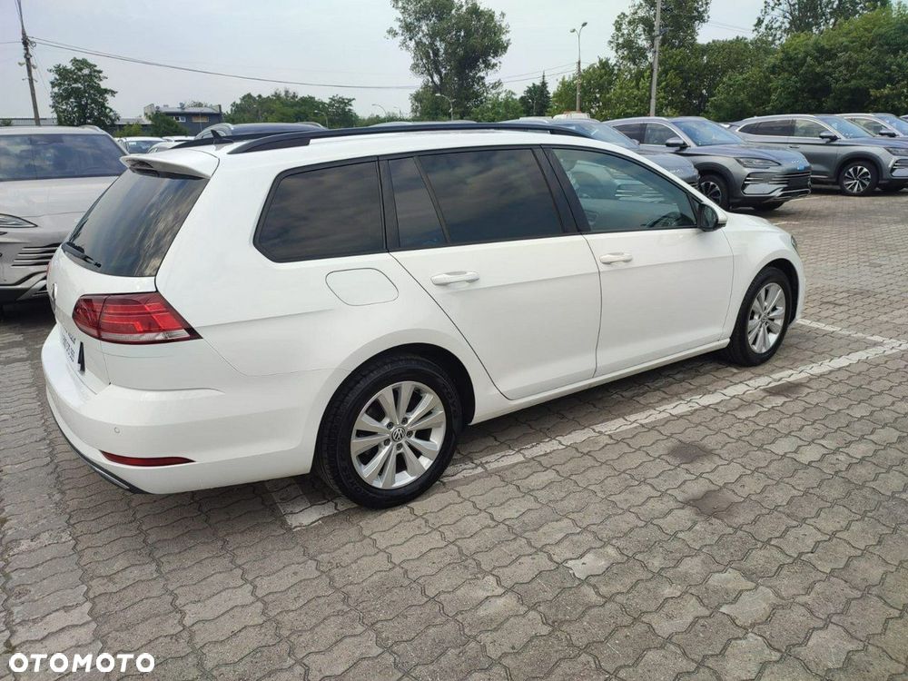 Volkswagen Golf Variant 1.6 TDI SCR DSG Comfortline - 31